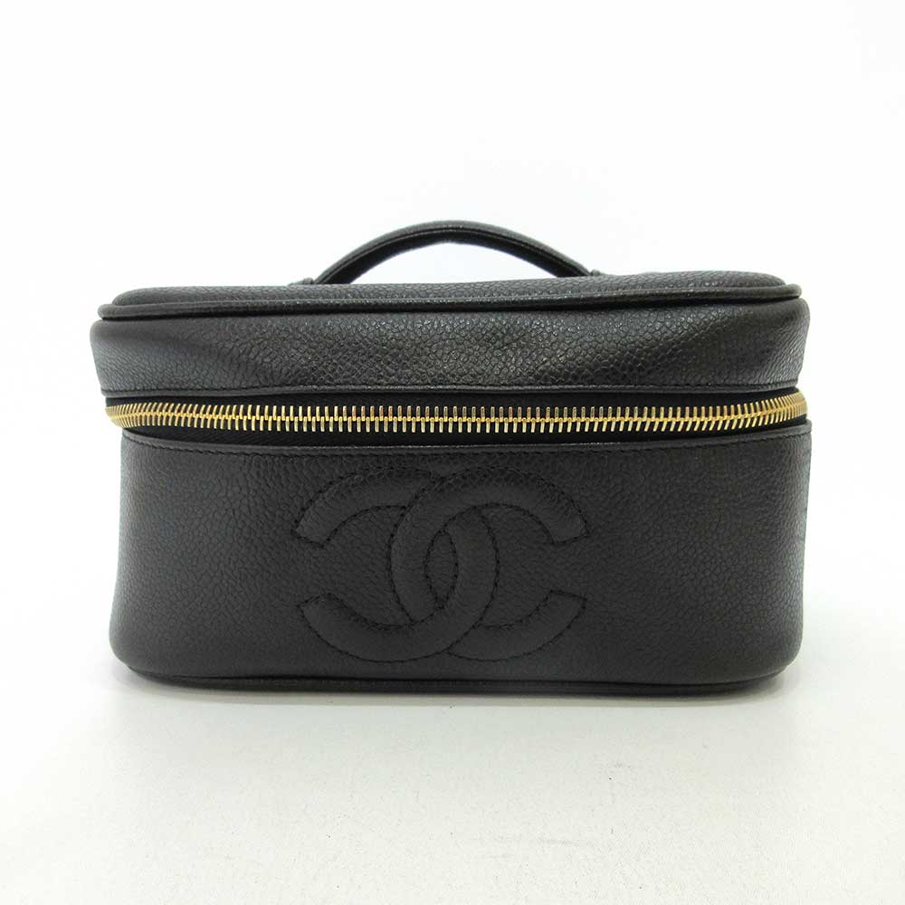 Chanel Caviar Skin Vanity Bag Makeup Pouch A01997 in Very Good Condition