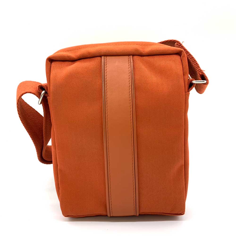 Hermes Acapulco Bandouliere PM Orange Leather Shoulder Bag in Very Good Condition