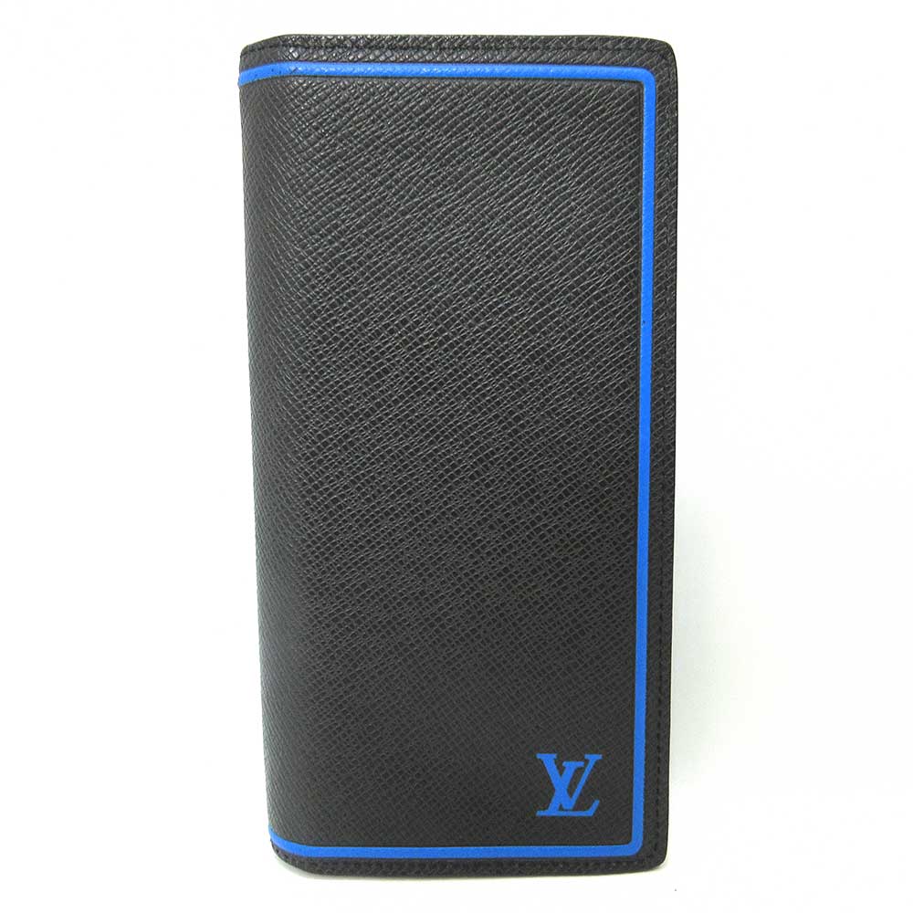 Louis Vuitton Taiga Portefeuille Brazza Long Wallet M63300 in Great Condition