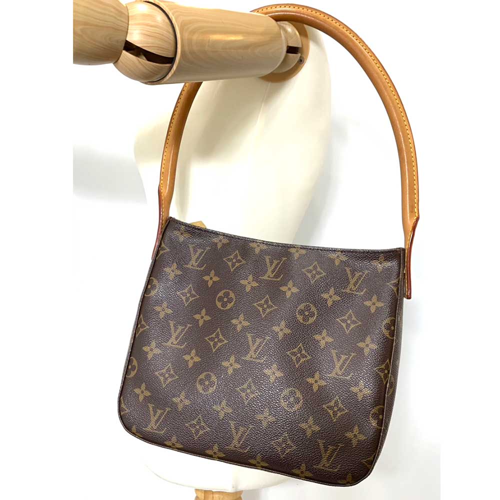 Louis Vuitton Looping MM Monogram Shoulder Bag M51146 in Very Good Condition