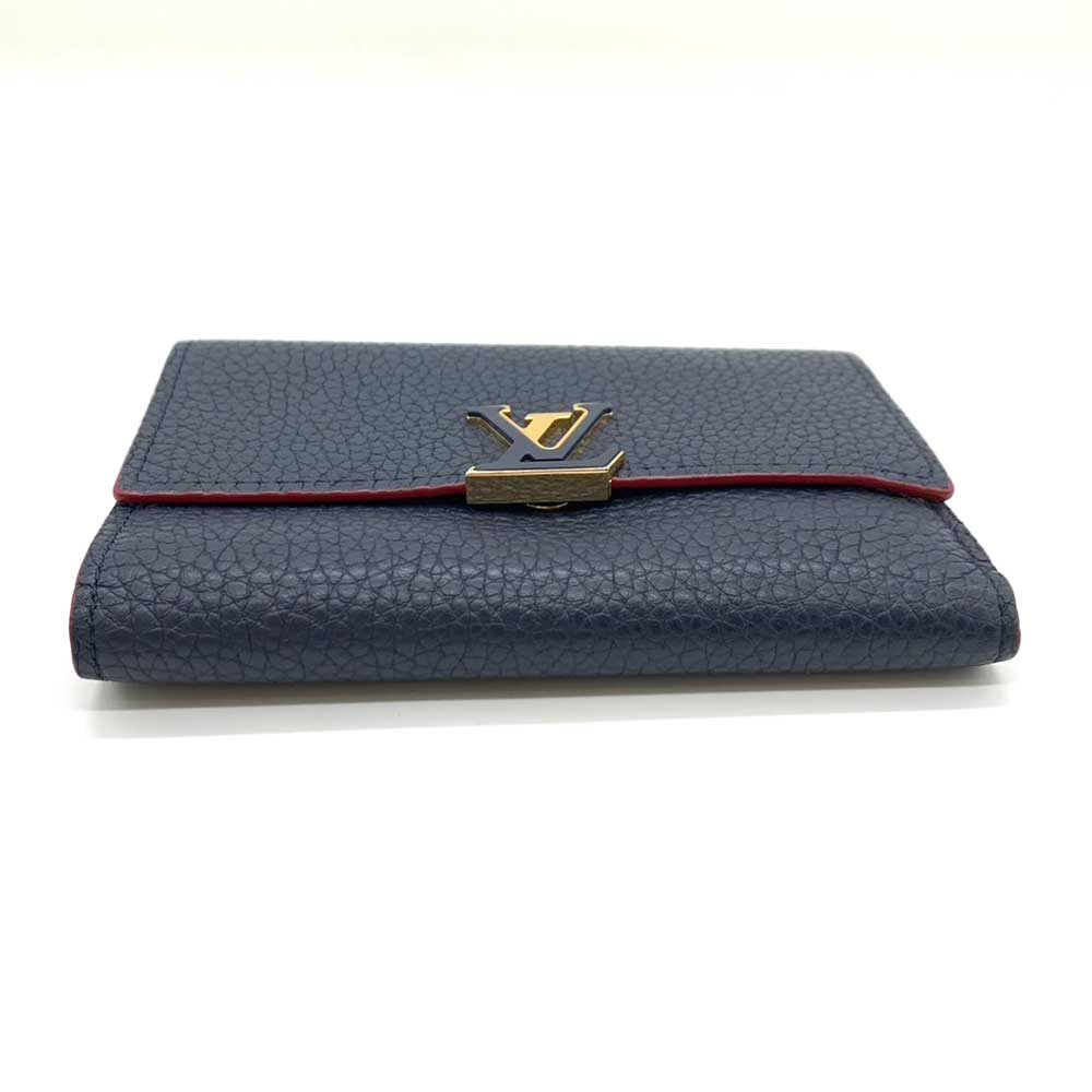 Louis Vuitton Capucines Compact Wallet M63741 in Very Good Condition