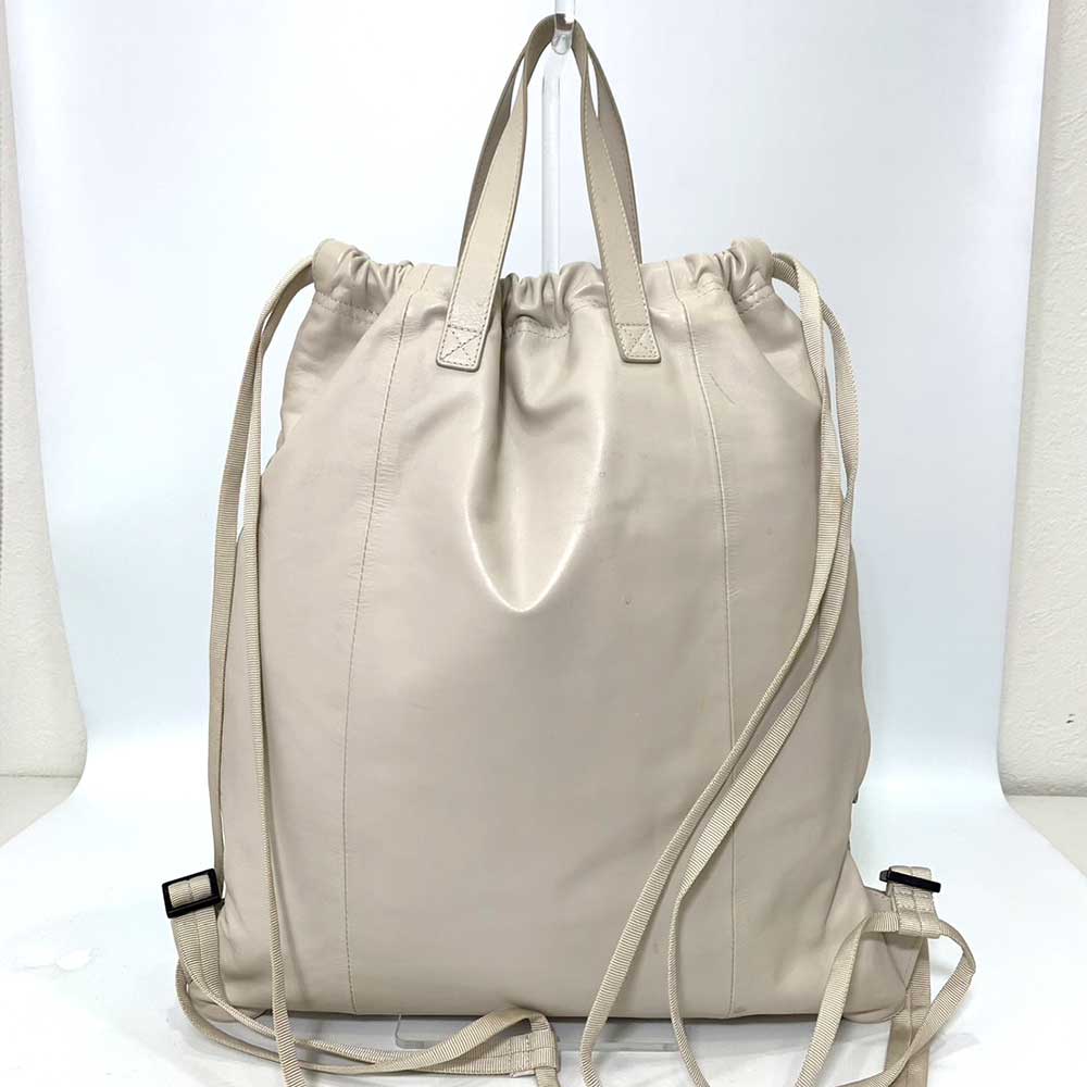 Bottega Veneta Leather Leggero Backpack 567222 in Very Good Condition