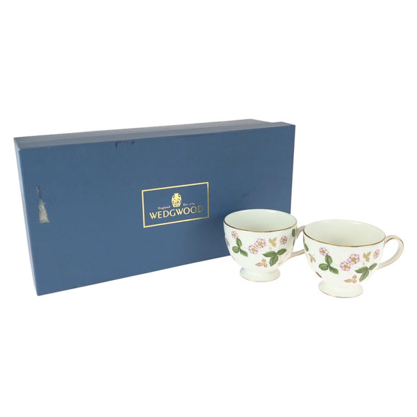 Wedgwood Wild Strawberry Fine Bone China Mug Pair