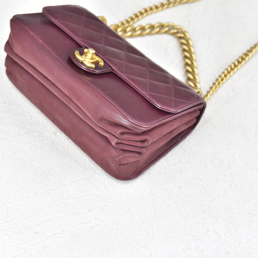 Matelasse Straight-Lined Flap Bag