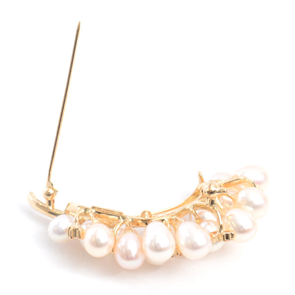 Tasaki K18 Flower Motif Pearl Diamond Brooch