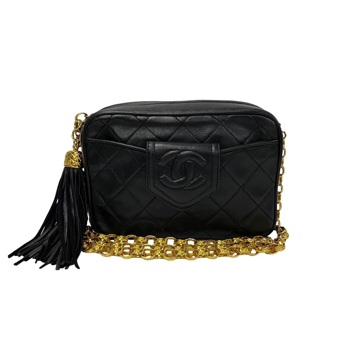 Chanel CC Matelasse Fringe Bag  Leather Crossbody Bag in Very Good Condition