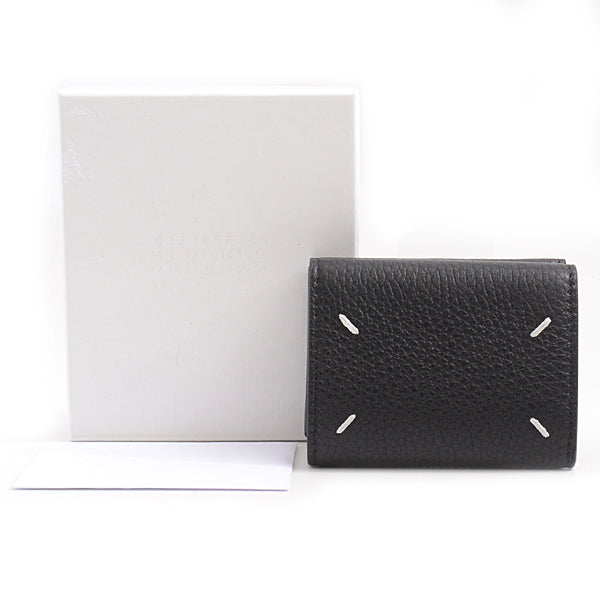 Maison Margiela Black Leather Trifold Wallet S35UI0529 in Great Condition