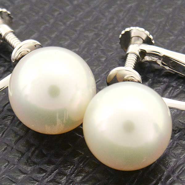 Tasaki 750WG Pearl Earrings 9.9mm White Gold in Great Condition