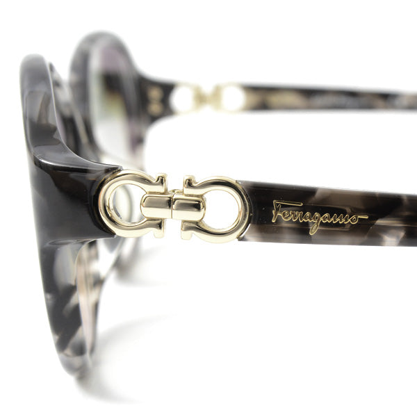 Salvatore Ferragamo Plastic Sunglasses in Great Condition