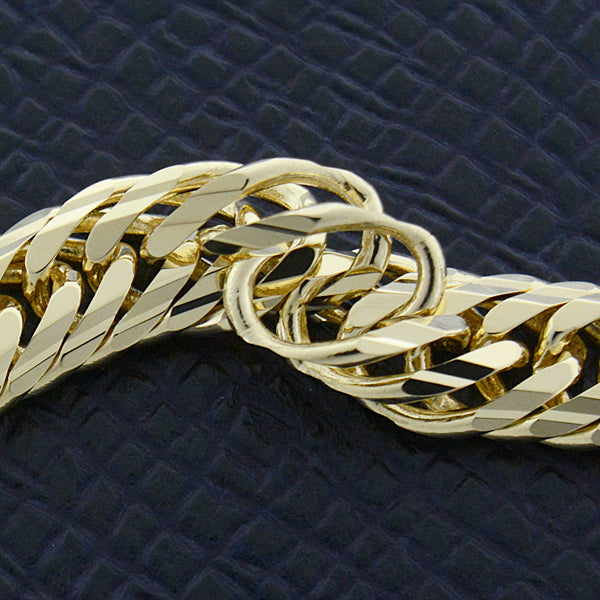 K18 Yellow Gold M-Cut Triple Chain Bracelet 20g in Great Condition