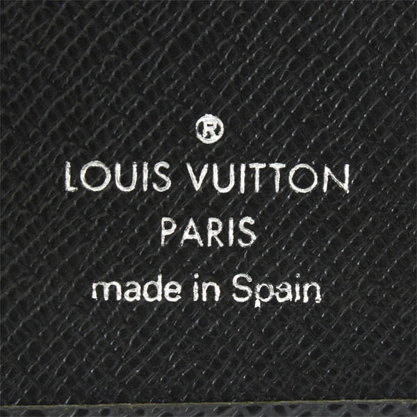 Louis Vuitton Taiga Agenda PM Notebook Cover R20426 in Great Condition