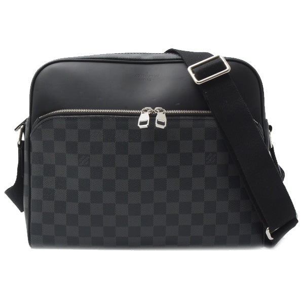 Louis Vuitton Damier Graphite Dayton MM Shoulder Bag N41409 in Great Condition