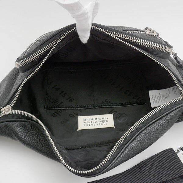 Maison Margiela Grain Leather Body Bag S55WB0020