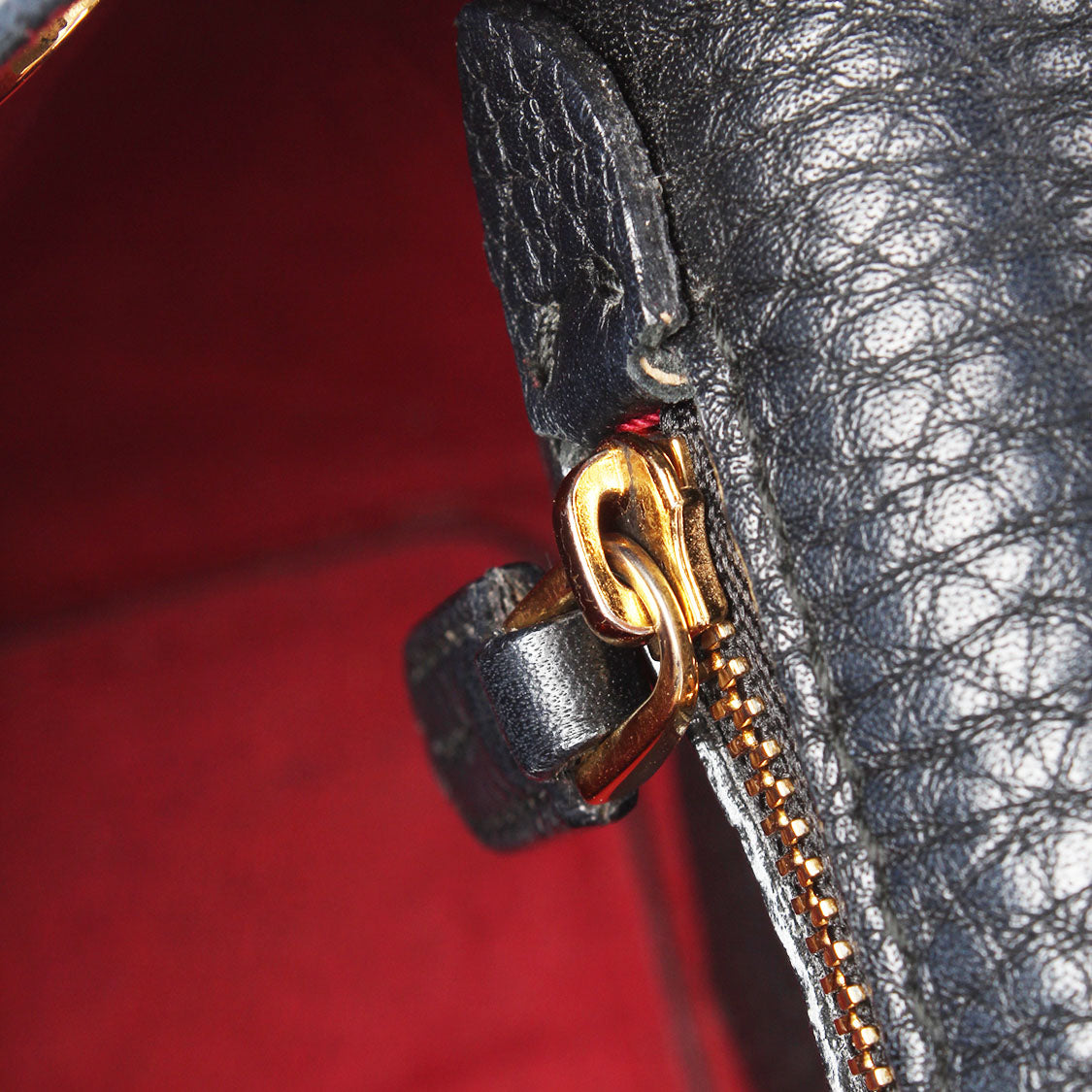 Leather Breeze Handbag – LuxUness
