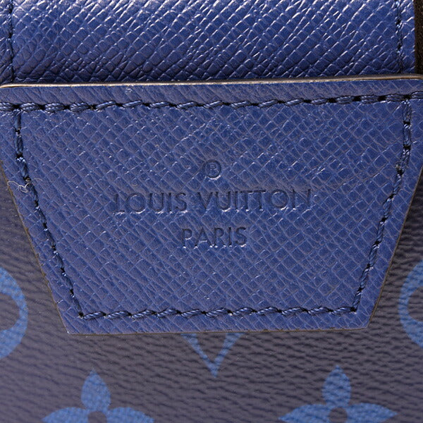 Louis Vuitton Taigarama Dopp Kit Bag M30849 in Great Condition