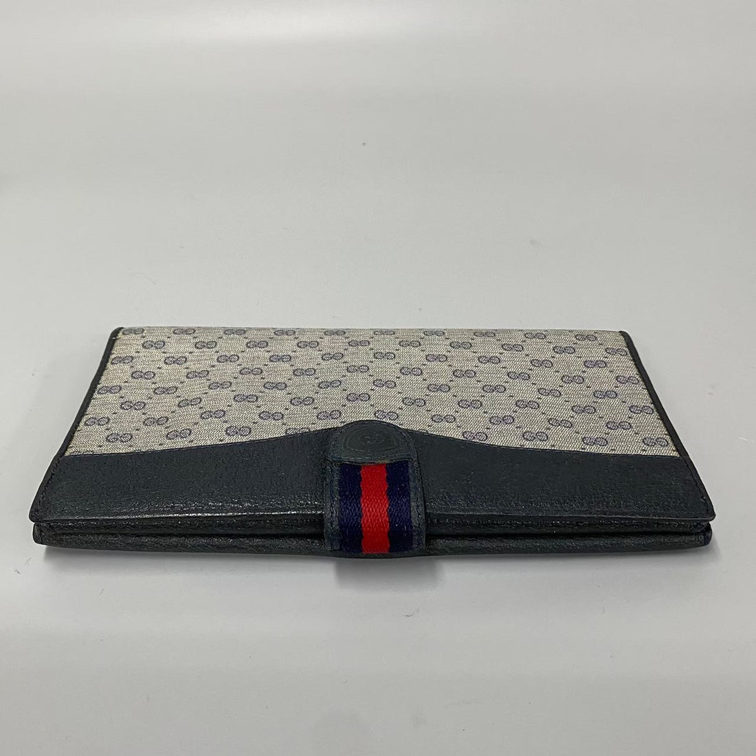 Gucci Microguccissima Continental Wallet  Leather Long Wallet in Very Good Condition