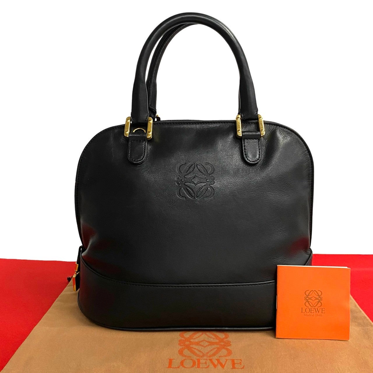 Loewe Anagram Dome Top Handle Bag  Leather Handbag 无法识别 in Good condition