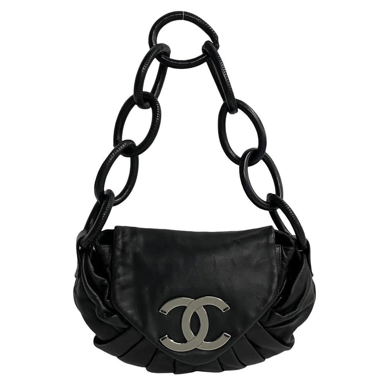 Chanel CC Ring Shoulder Bag  Leather Crossbody Bag in Good condition