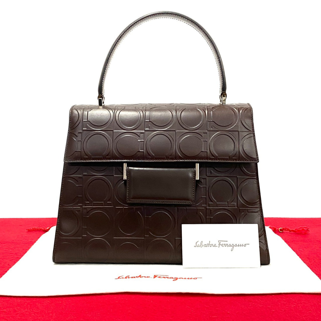 Salvatore Ferragamo Gancini Embossed Leather Handbag Leather Handbag DY-21 0855