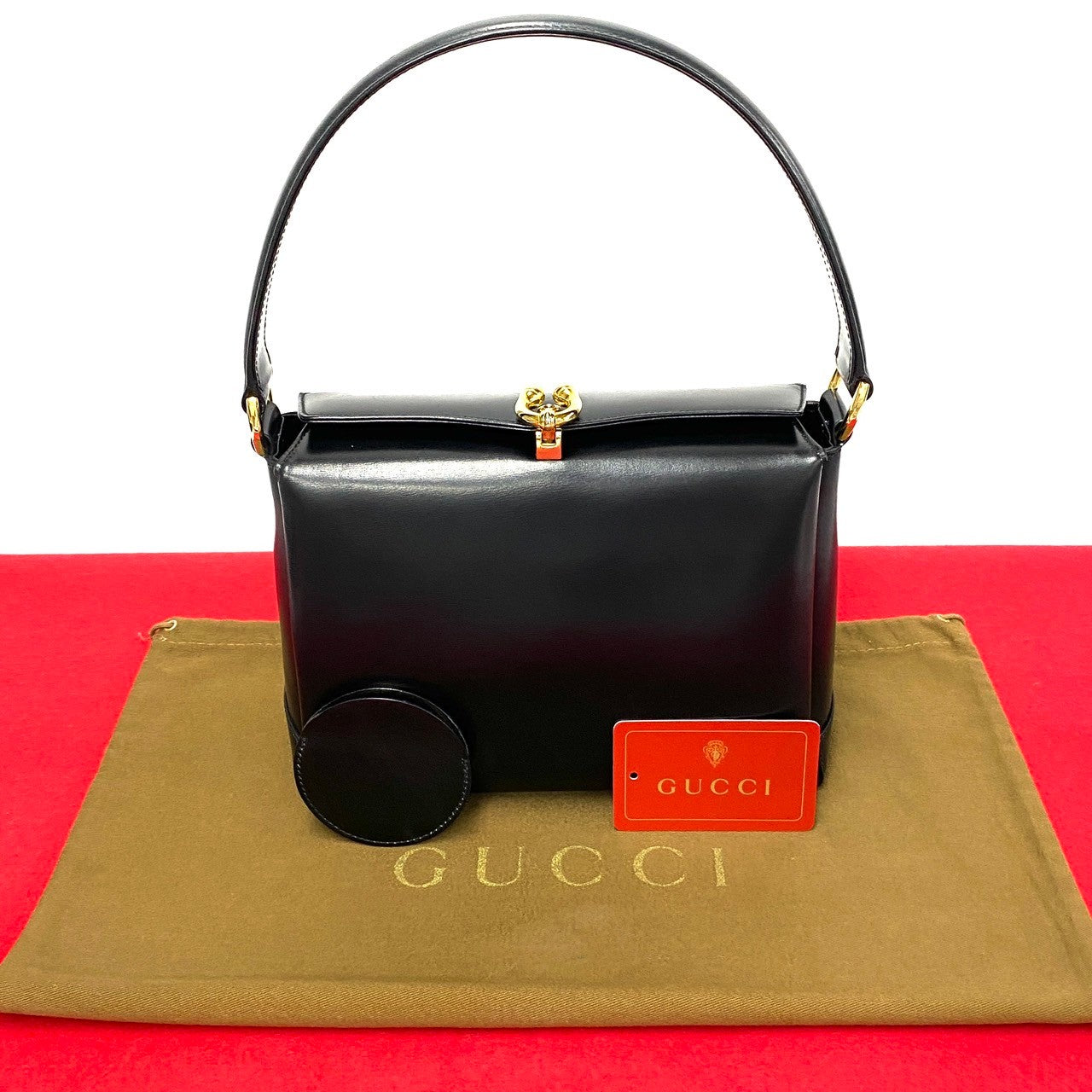 Gucci Glossy Leather G Logo Top Handle Bag Leather Handbag in Excellent condition