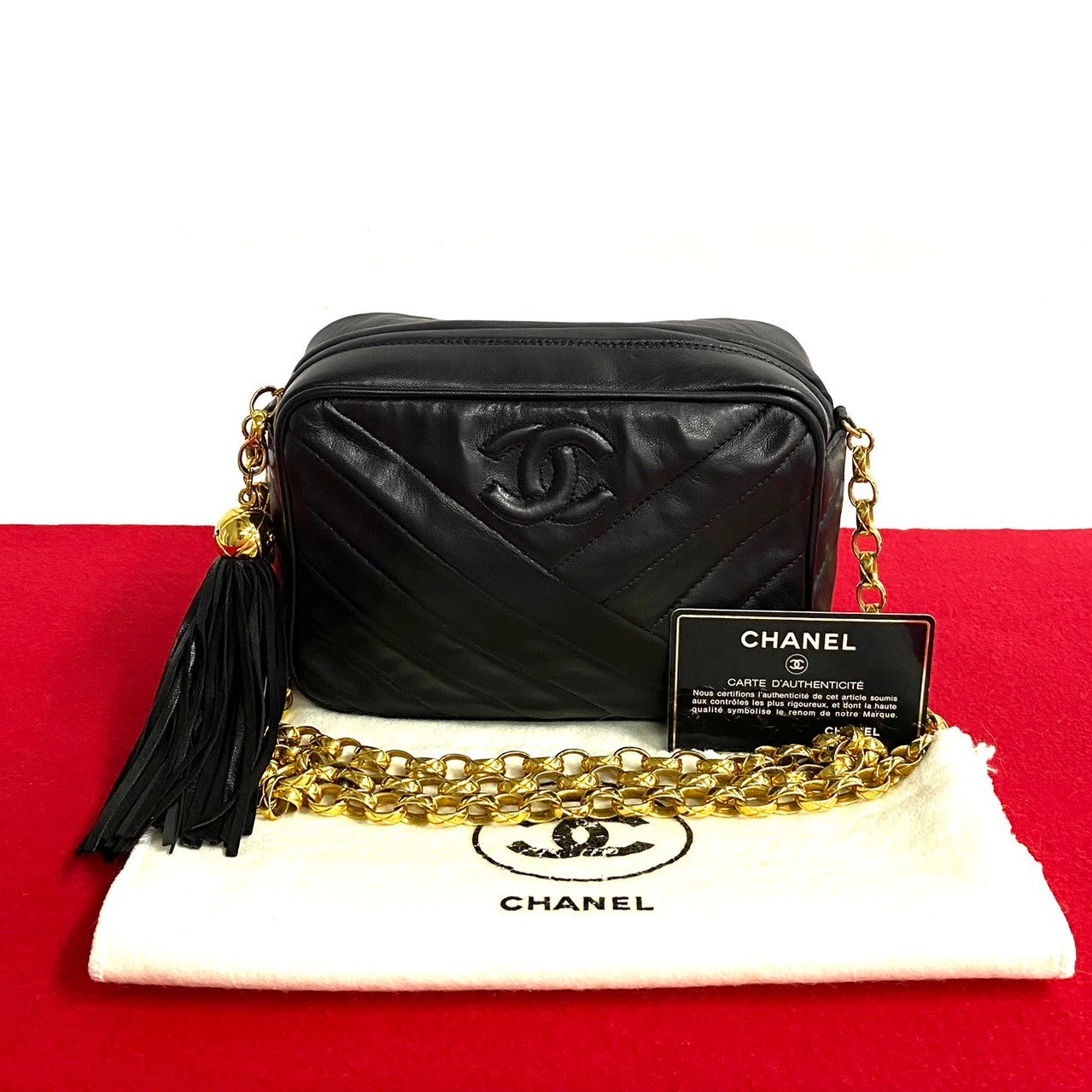 Chanel V Stitch Lambskin Fringe Chain Mini Shoulder Bag Leather Shoulder Bag 38508 in Good condition