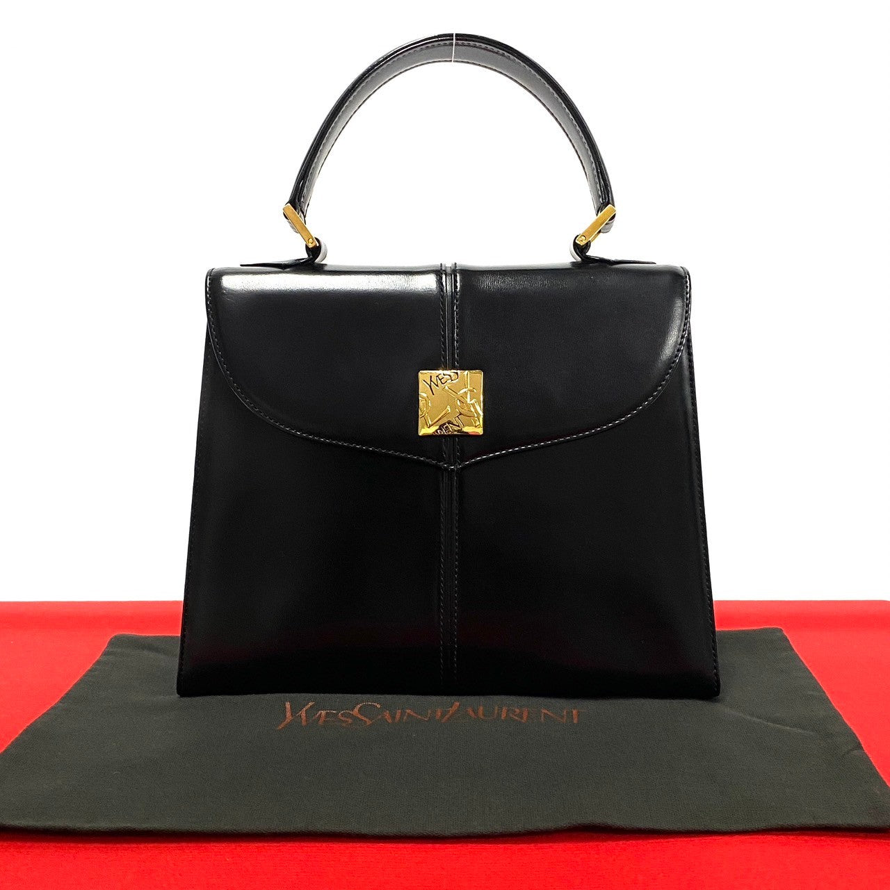 Yves Saint Laurent Vintage Ysl Logo Metal Fittings Calf Leather Handbag Leather Handbag 33168 in Excellent condition