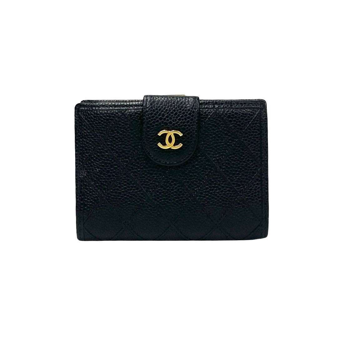 Chanel Quilted Caviar Clasp Purse Leather Short Wallet in Very Good Condition