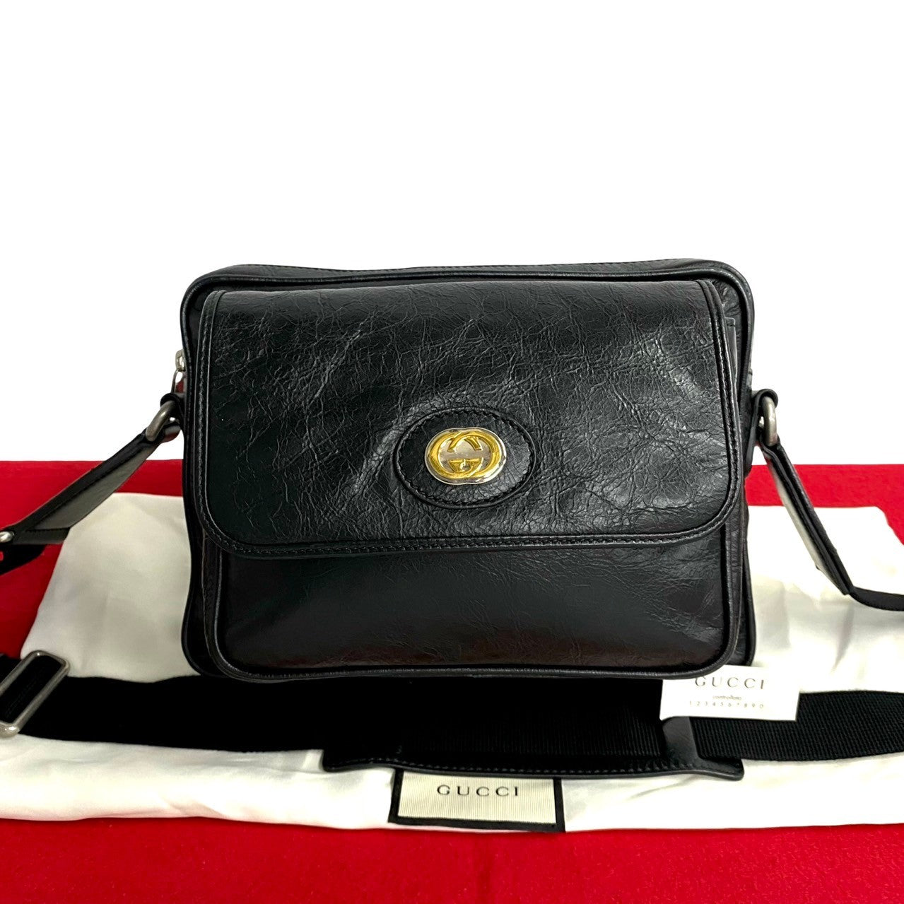 Gucci Leather Crossbody Bag  Leather Crossbody Bag 574760 in Excellent condition