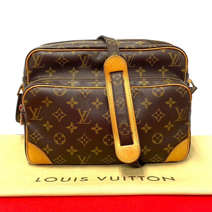 Louis Vuitton Nile Canvas Crossbody Bag Nile in Very Good Condition