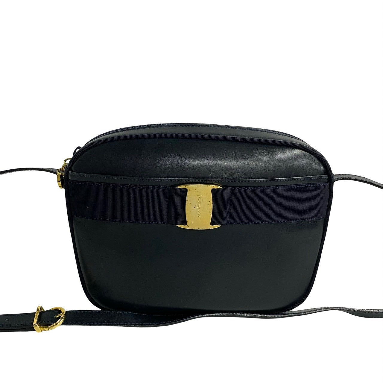 Salvatore Ferragamo Leather Vara Bow Crossbody Bag Leather Crossbody Bag BA-21 4183 in Very Good Condition