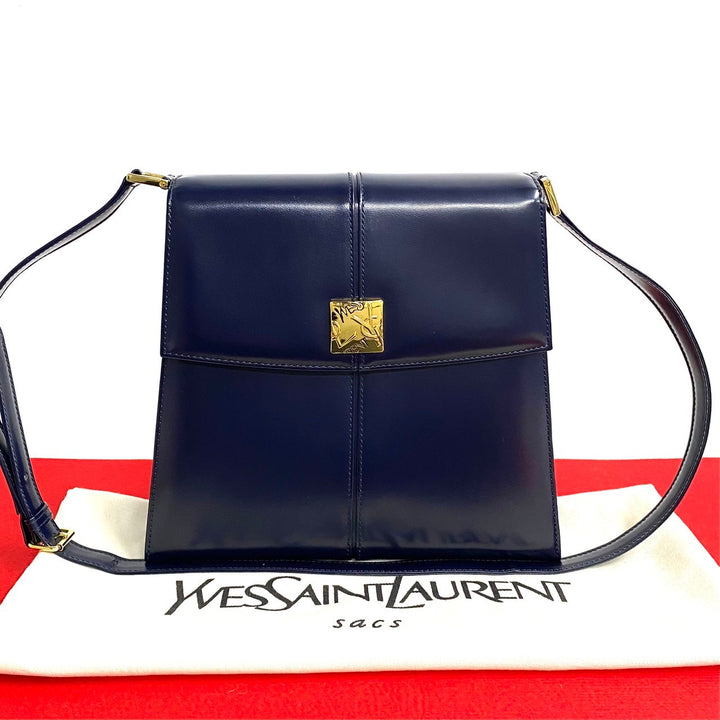 Yves Saint Laurent Leather Shoulder Bag 32214