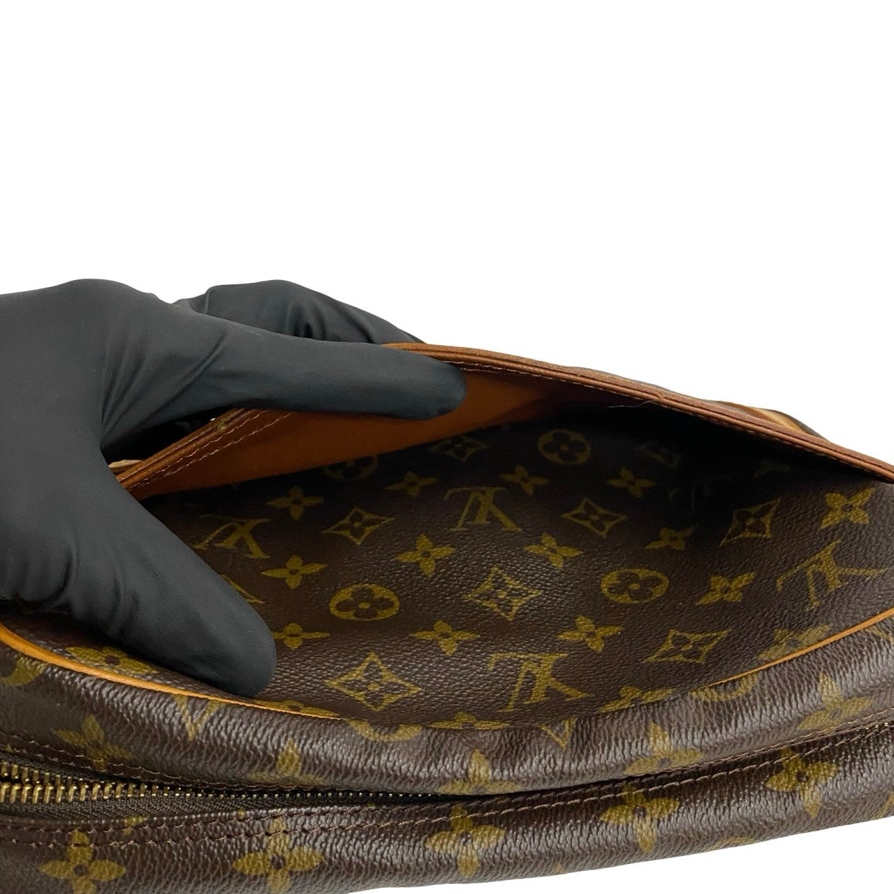 Louis Vuitton Trocadero Leather Shoulder Bag