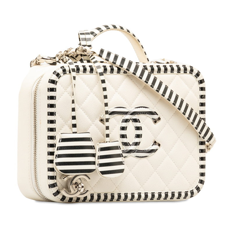 Chanel CC Filigree Vanity Case Leather Shoulder Bag in Excellent condition