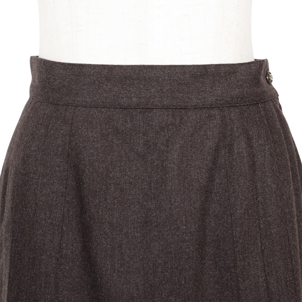 Chanel Wool Flare Skirt P03640V03532