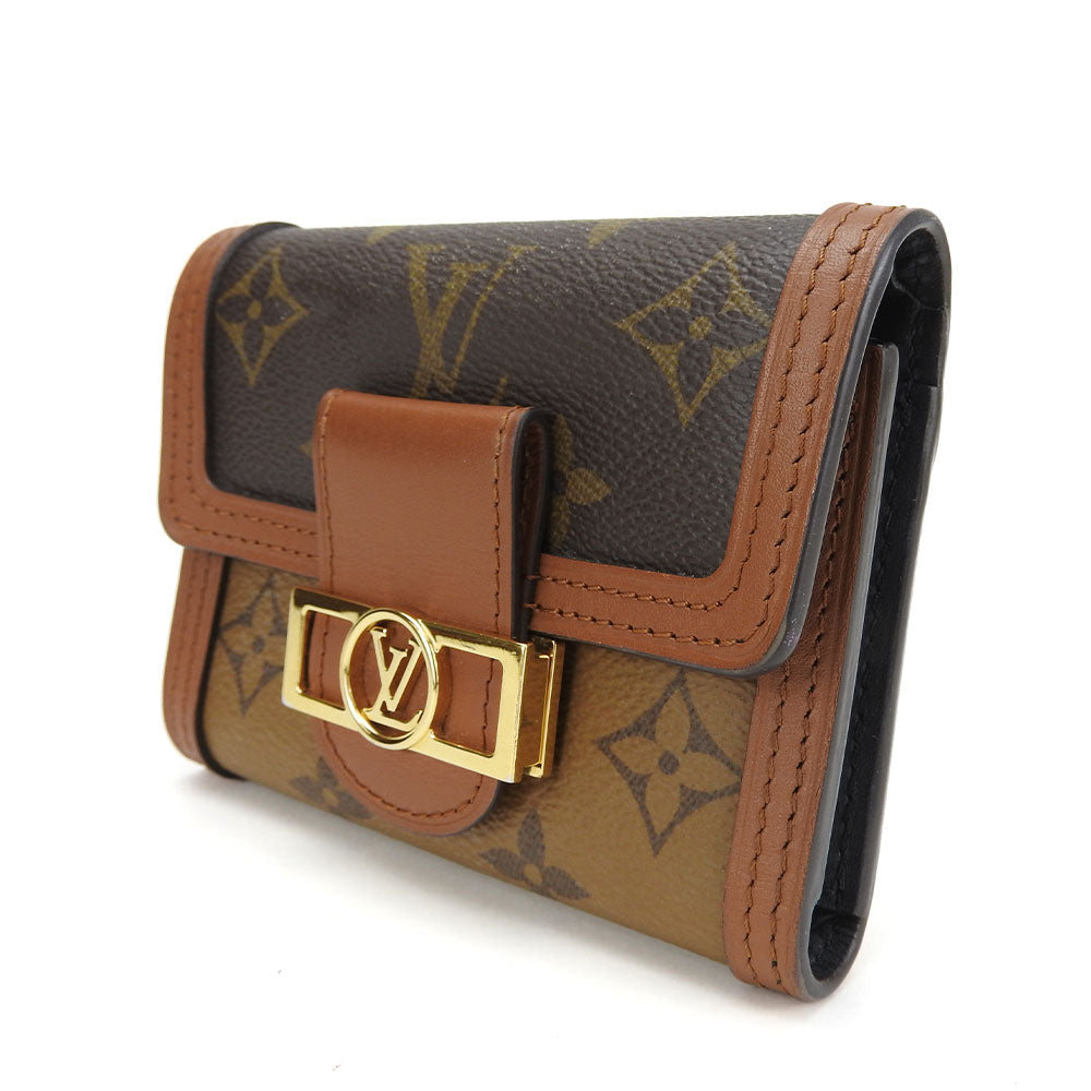 Louis Vuitton Tri-fold Wallet Monogram M68725