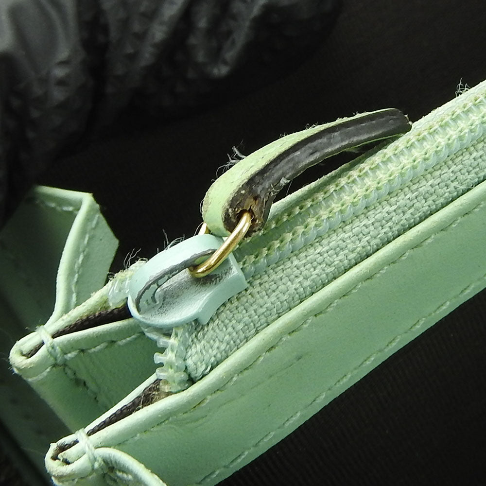 GUCCI Zip Around Wallet Sima Leather Mint Green