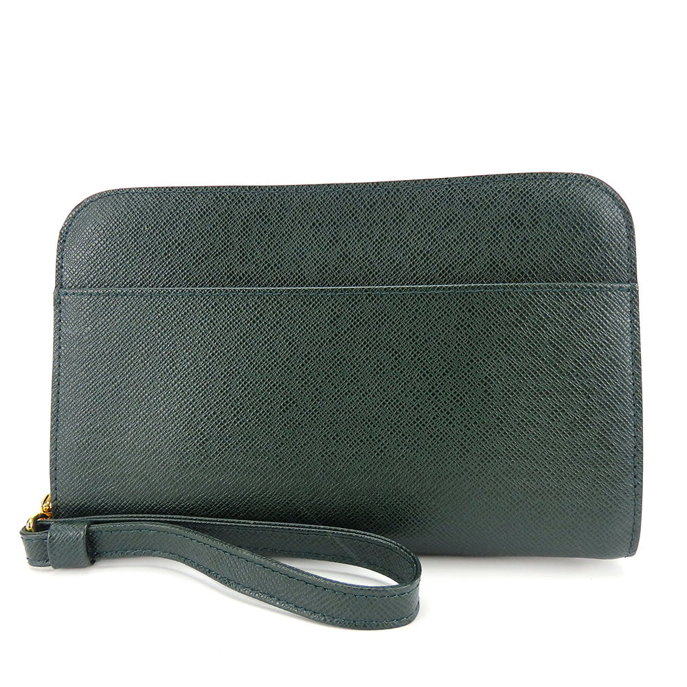 Louis Vuitton Taiga Clutch Bag M30184