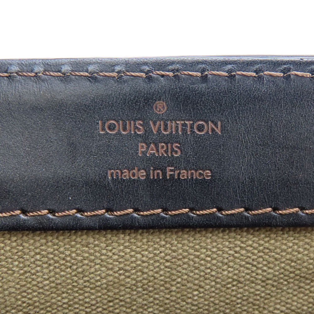 Louis Vuitton Leather Shoulder Bag Yuma M92995