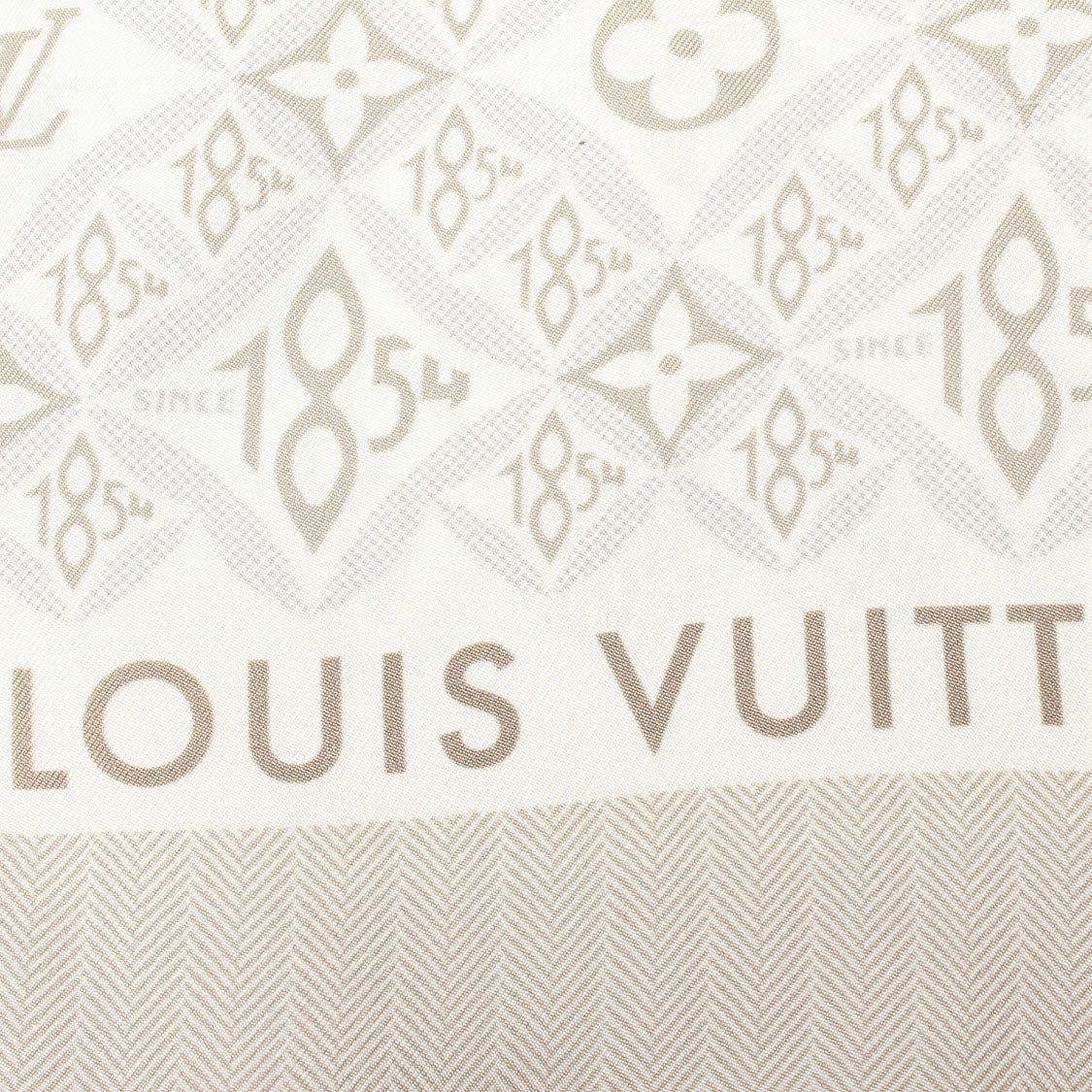 Silk Scarf M77443 – LuxUness