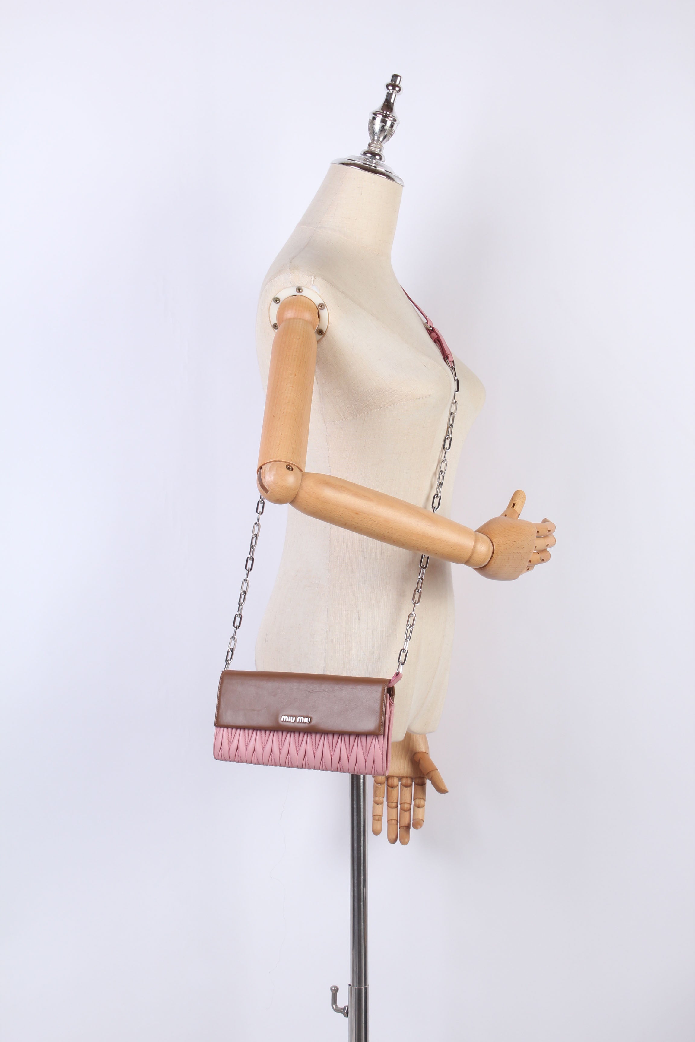 Matelasse Leather Chain Crossbody Bag