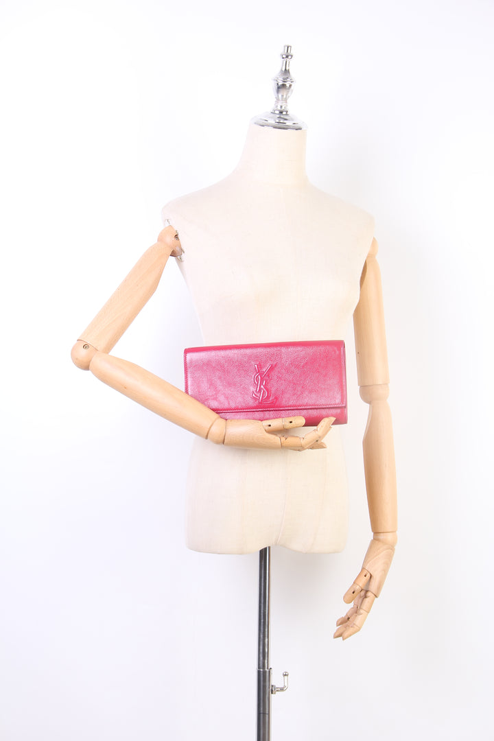 Yves Saint Laurent Belle du Jour Patent Leather Clutch Bag Leather Clutch Bag 179248 in Very Good Condition