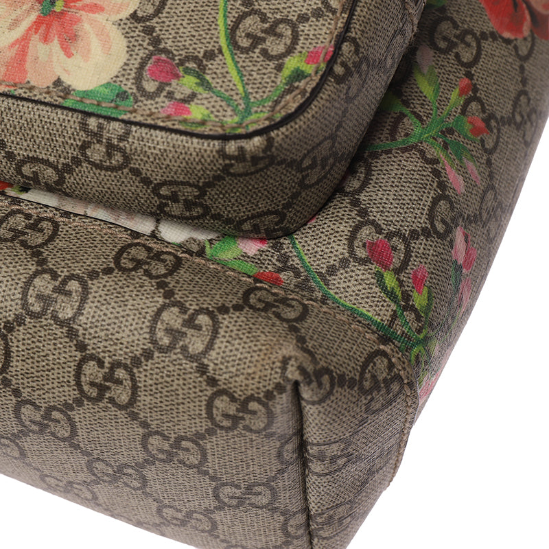 Gucci GG Supreme Blooms Backpack Canvas Backpack 410544 in Very Good Condition