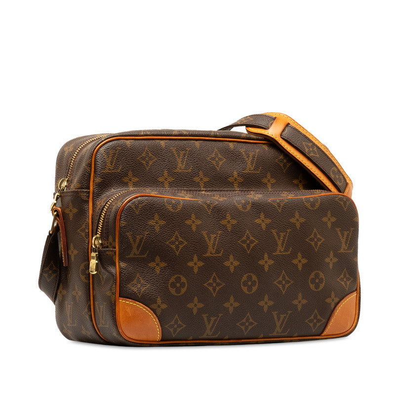 Louis Vuitton Nile Canvas Crossbody Bag M45244 in Good condition