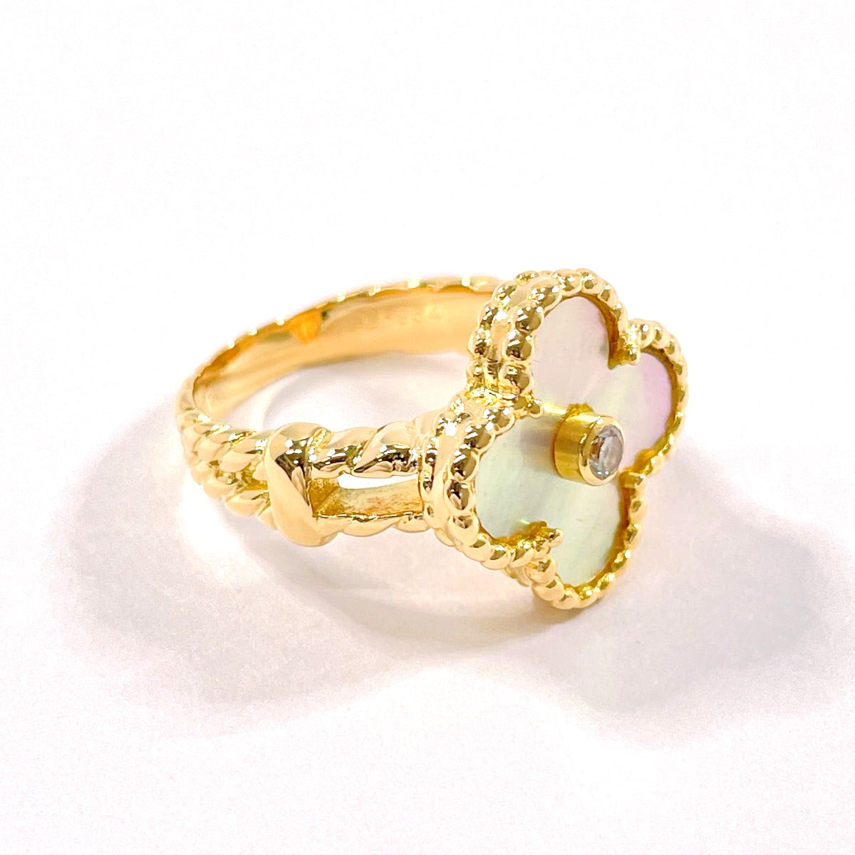 Van Cleef & Arpels Vintage Alhambra Ring K18 Gold Diamond