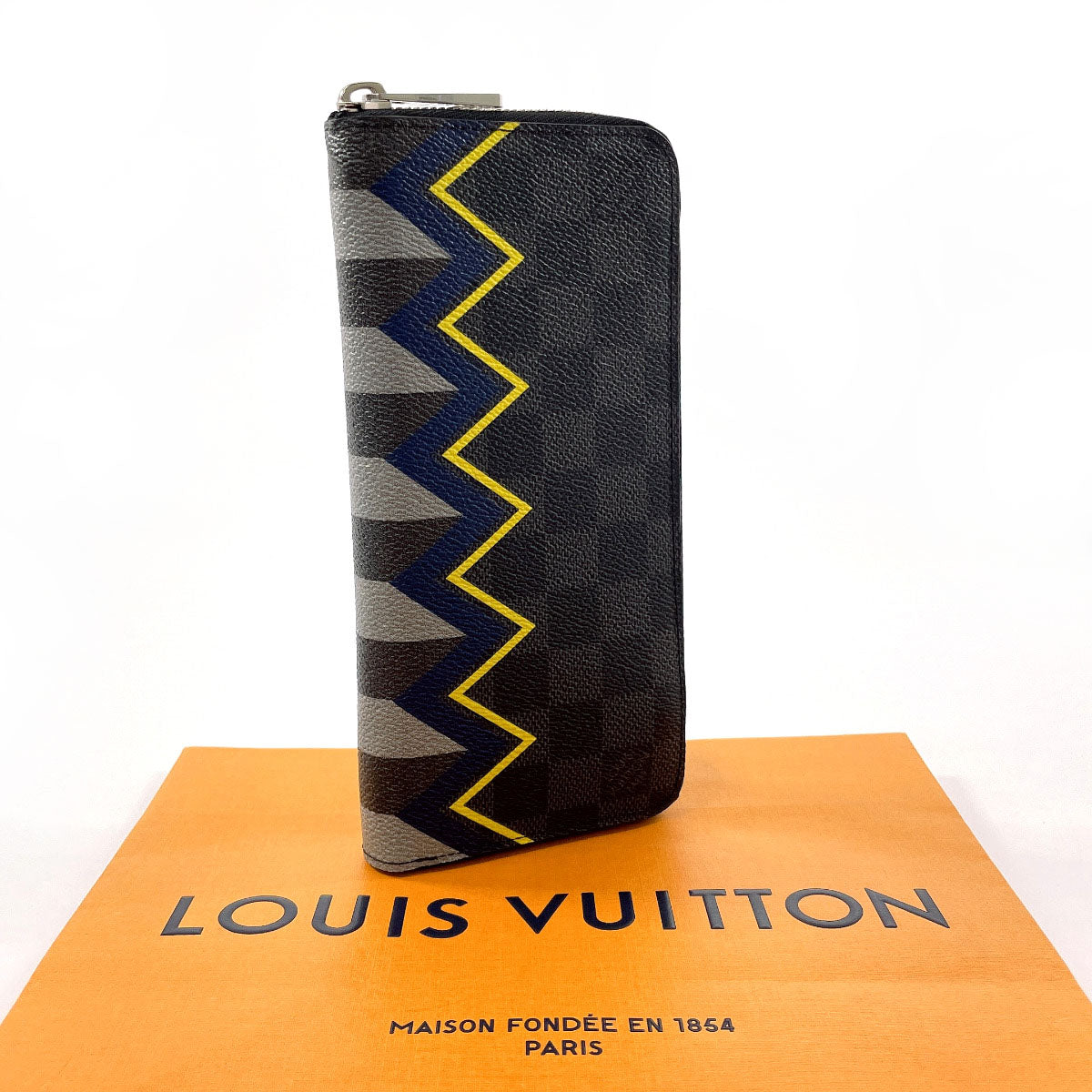 Louis Vuitton Damier Graphite Zippy Wallet Vertical