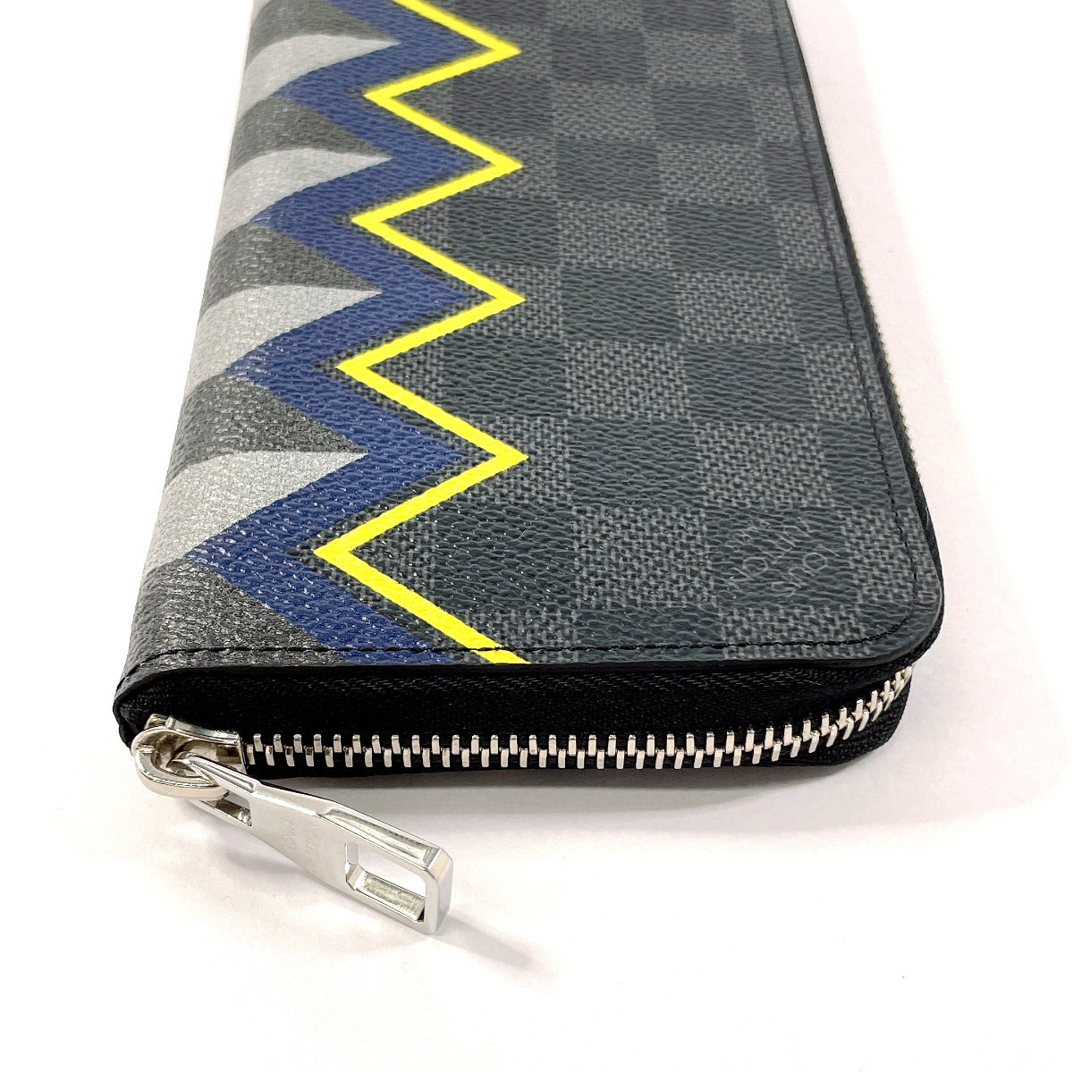 Louis Vuitton Damier Graphite Zippy Wallet Vertical