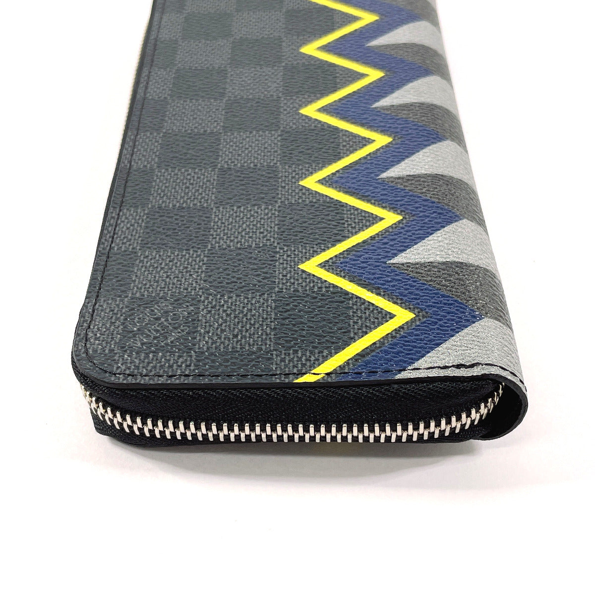 Louis Vuitton Damier Graphite Zippy Wallet Vertical