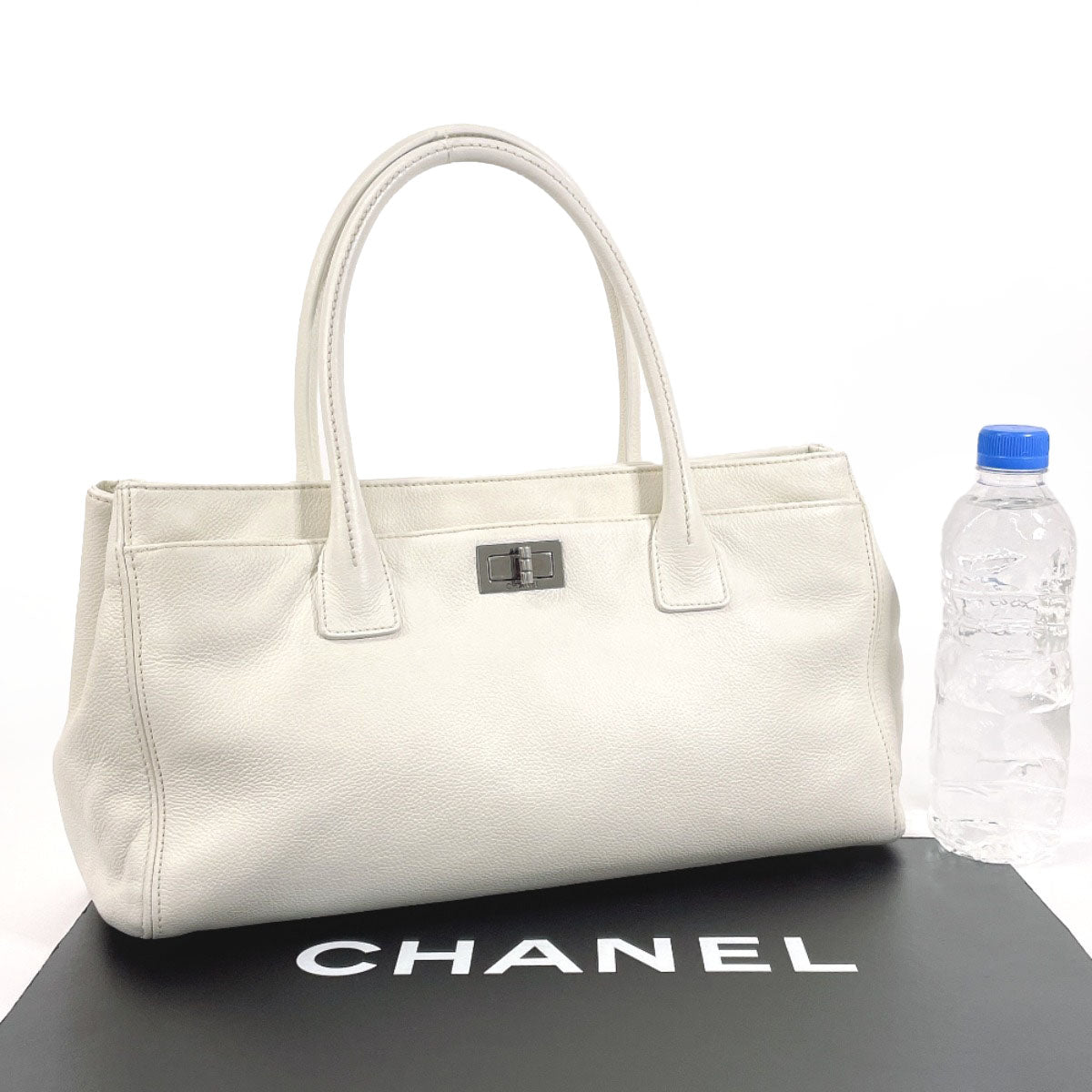 Chanel Executive Tote Bag White Caviar