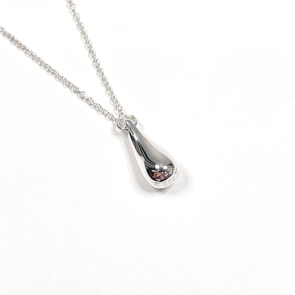 Tiffany & Co Teardrop Elsa Peretti Silver Necklace