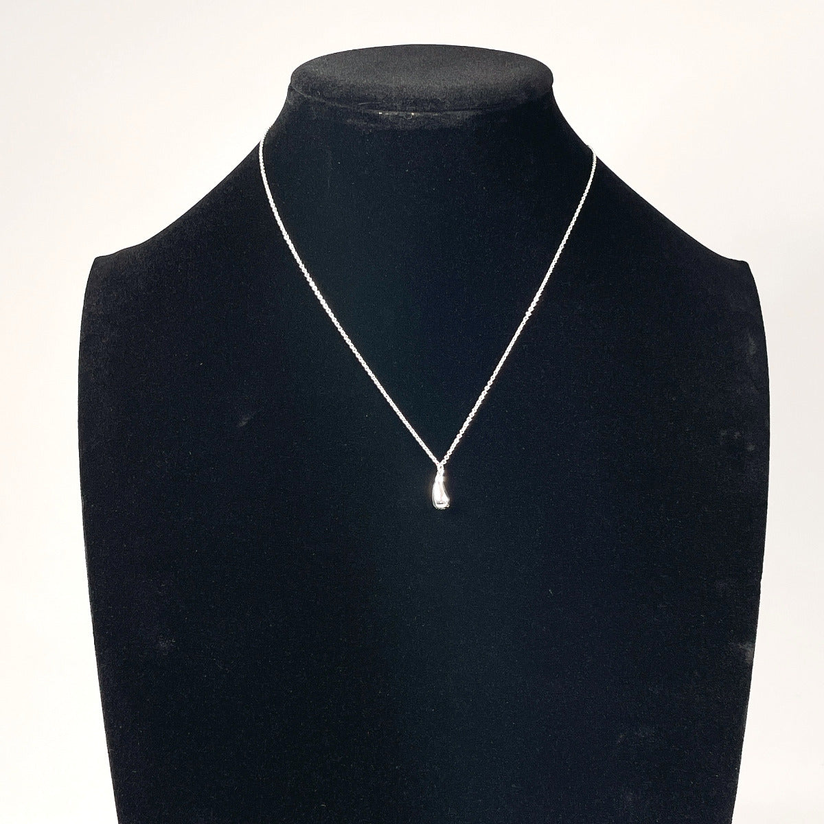 Tiffany & Co Teardrop Elsa Peretti Silver Necklace